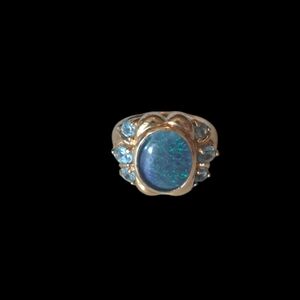 14K gold ring Blue Topaz